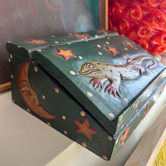 Vintage Celestial Sun and Moon Box rare - Picture 3 of 16